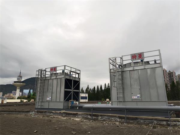 冷卻塔底盤(pán)漏水怎么修復(fù)呢？